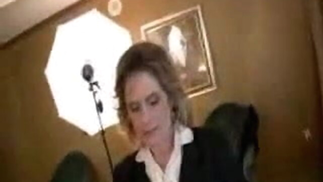 Caught by Mature Hotel Manager with Hooker xxx blowjob video